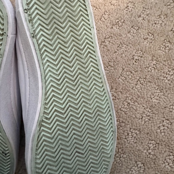 H&M rainbow shoes - Picture 2 of 5